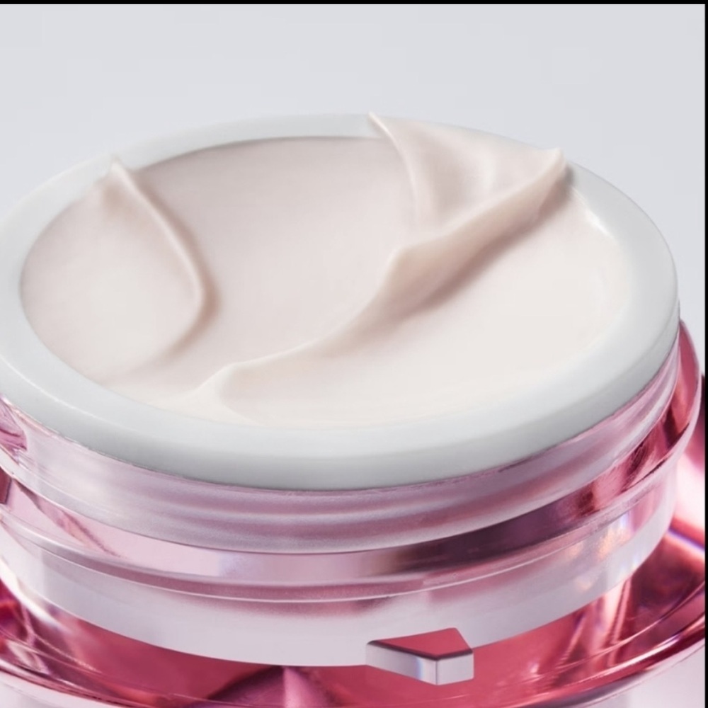 NEW-Resilience Multi-Effect MoisturizerTri-Peptide Face and Neck Creme-15ML - Picture 7 of 7
